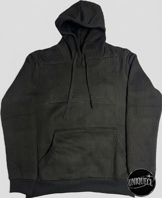 Polerón Negro con Capucha y Relieve Texturizado